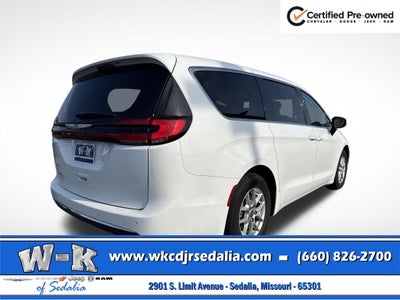 2023 Chrysler Pacifica Touring L