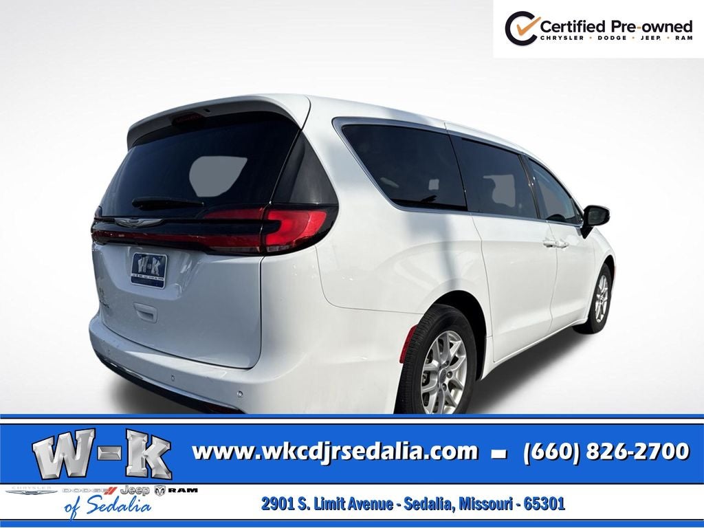 2023 Chrysler Pacifica Touring L