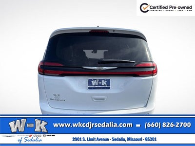 2023 Chrysler Pacifica Touring L