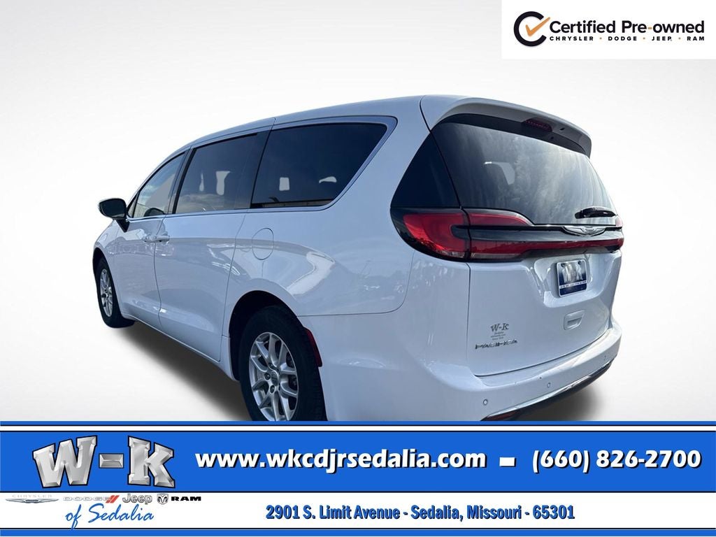 2023 Chrysler Pacifica Touring L