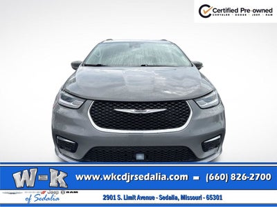 2022 Chrysler Pacifica Touring L