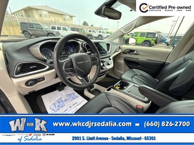 2023 Chrysler Pacifica Touring L