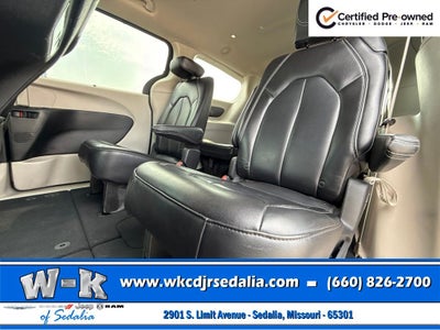 2023 Chrysler Pacifica Touring L