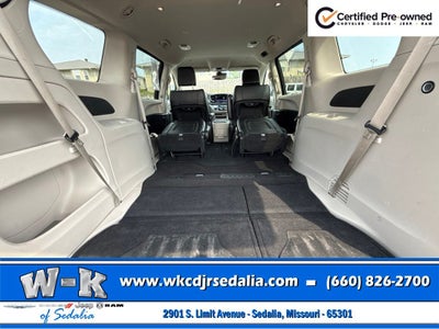 2023 Chrysler Pacifica Touring L