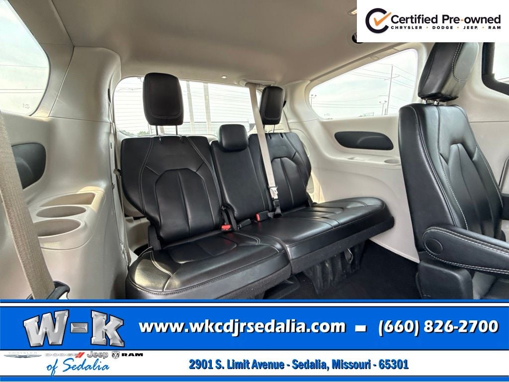 2023 Chrysler Pacifica Touring L