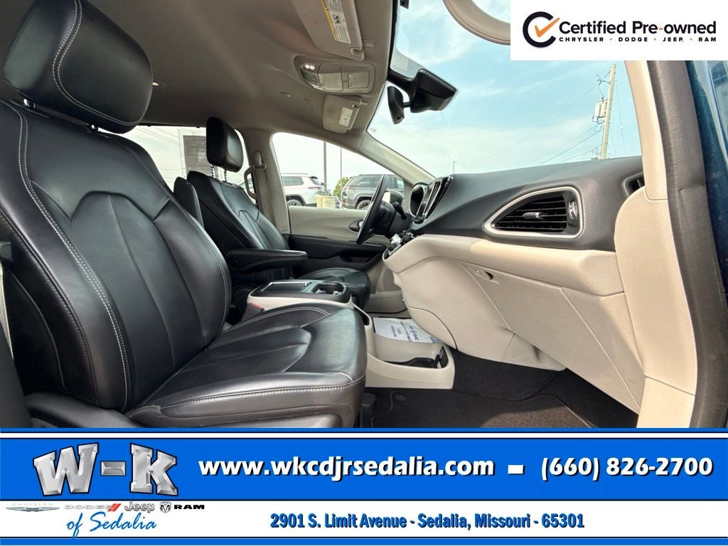 2023 Chrysler Pacifica Touring L