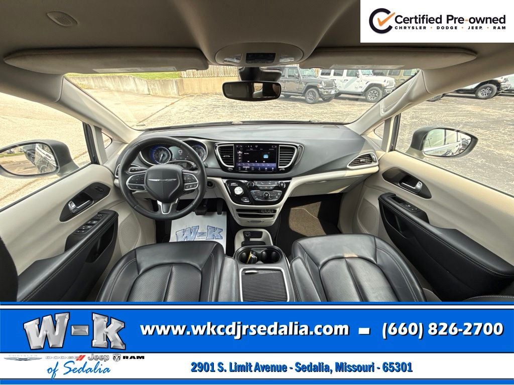 2023 Chrysler Pacifica Touring L