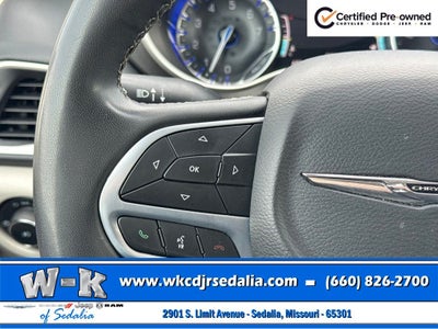 2023 Chrysler Pacifica Touring L