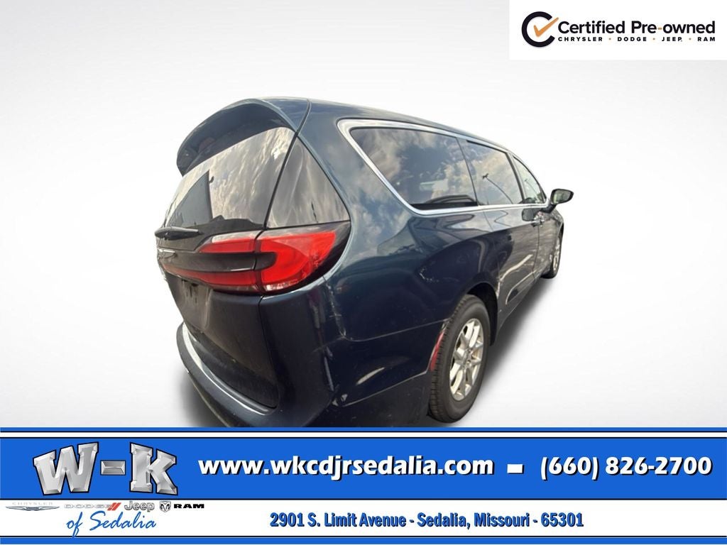 2023 Chrysler Pacifica Touring L