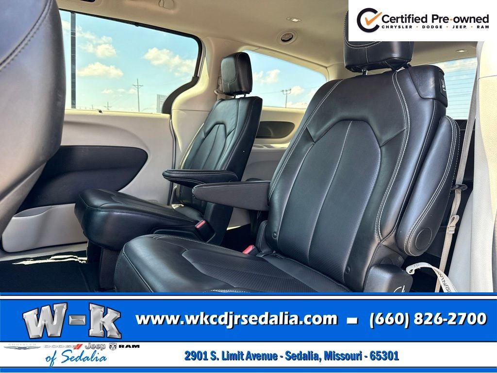2024 Chrysler Pacifica Touring L