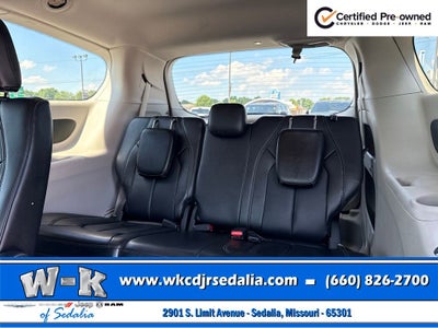 2024 Chrysler Pacifica Touring L