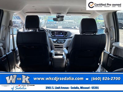 2024 Chrysler Pacifica Touring L