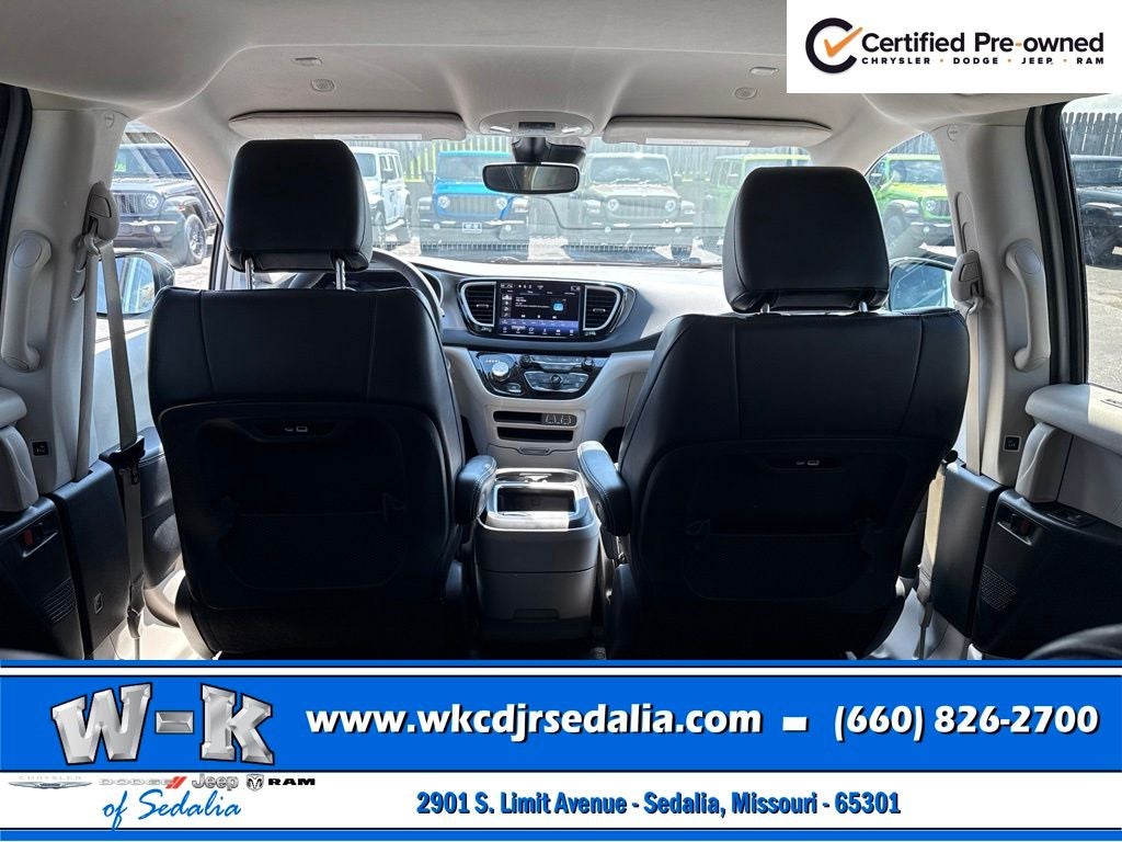 2024 Chrysler Pacifica Touring L