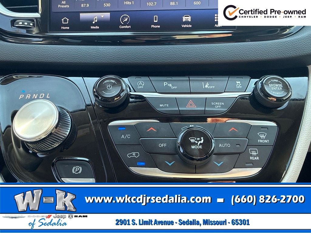 2024 Chrysler Pacifica Touring L