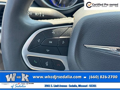 2024 Chrysler Pacifica Touring L