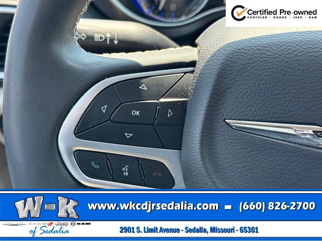 2024 Chrysler Pacifica Touring L