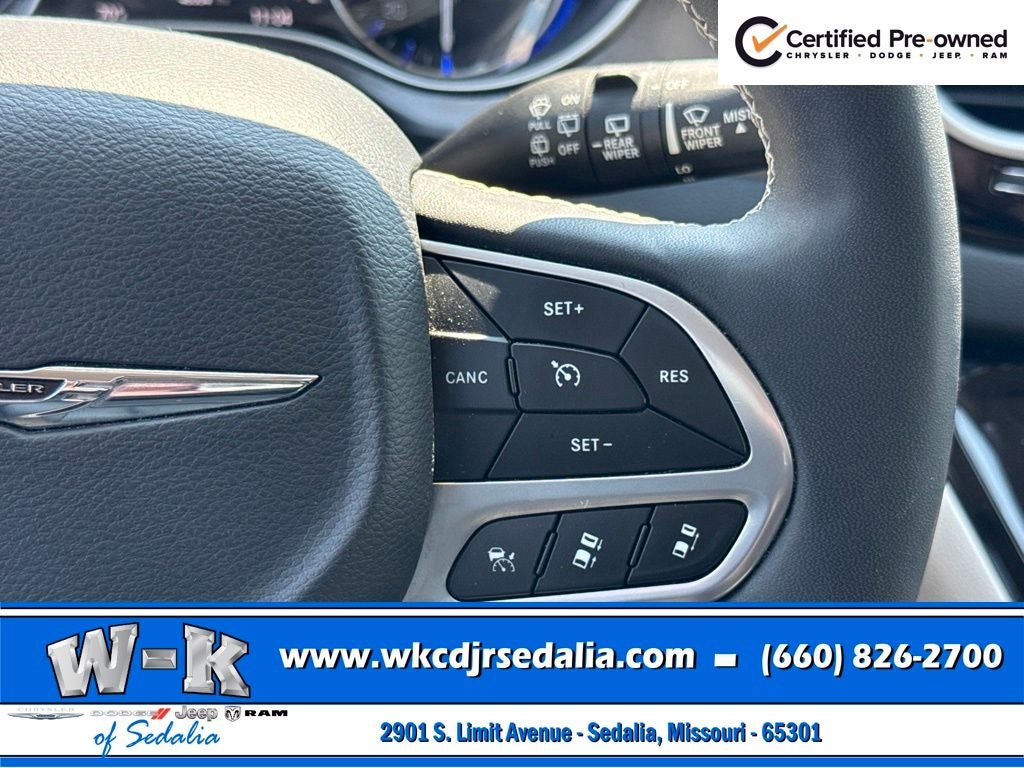 2024 Chrysler Pacifica Touring L