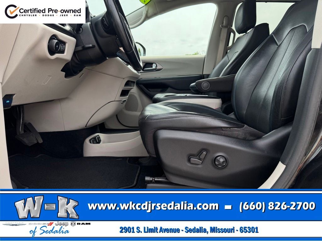 2021 Chrysler Pacifica Touring L