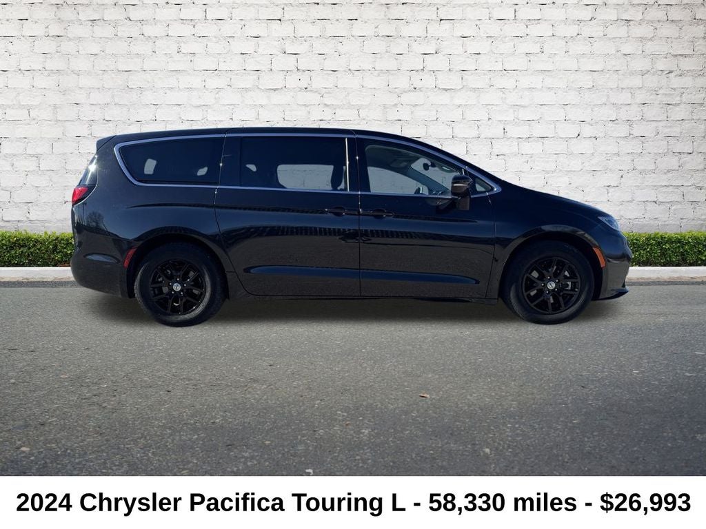 2024 Chrysler Pacifica Touring L