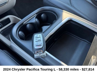 2024 Chrysler Pacifica Touring L