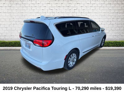 2019 Chrysler Pacifica Touring L