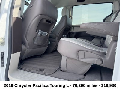 2019 Chrysler Pacifica Touring L