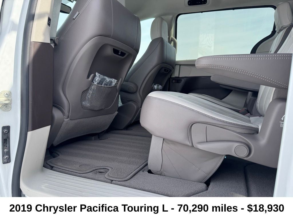 2019 Chrysler Pacifica Touring L