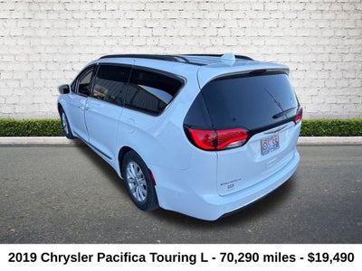 2019 Chrysler Pacifica Touring L