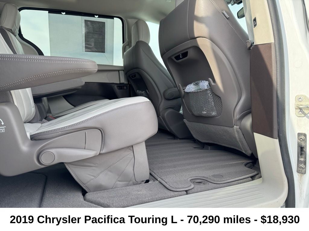 2019 Chrysler Pacifica Touring L