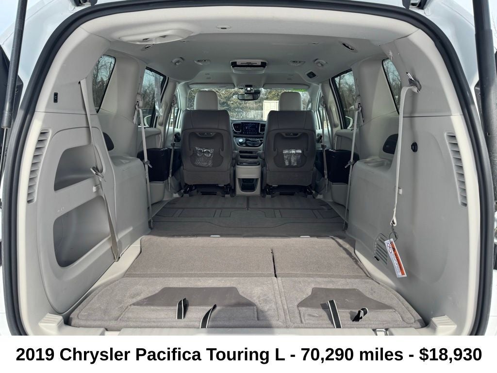 2019 Chrysler Pacifica Touring L