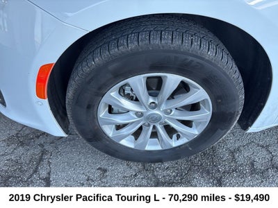 2019 Chrysler Pacifica Touring L