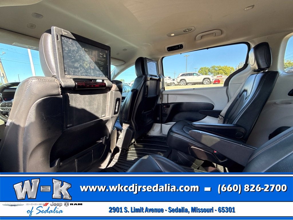 2020 Chrysler Pacifica Touring L Plus