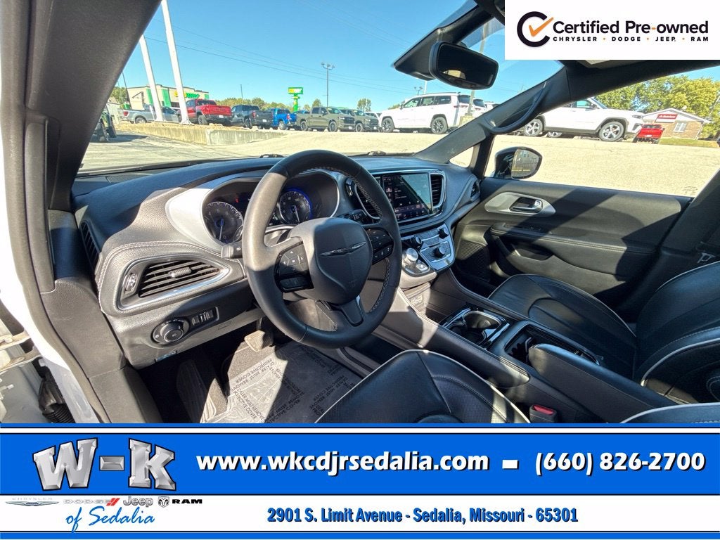 2025 Chrysler Pacifica Limited