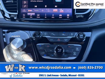 2025 Chrysler Pacifica Limited