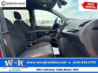 2020 Dodge Grand Caravan SE Plus