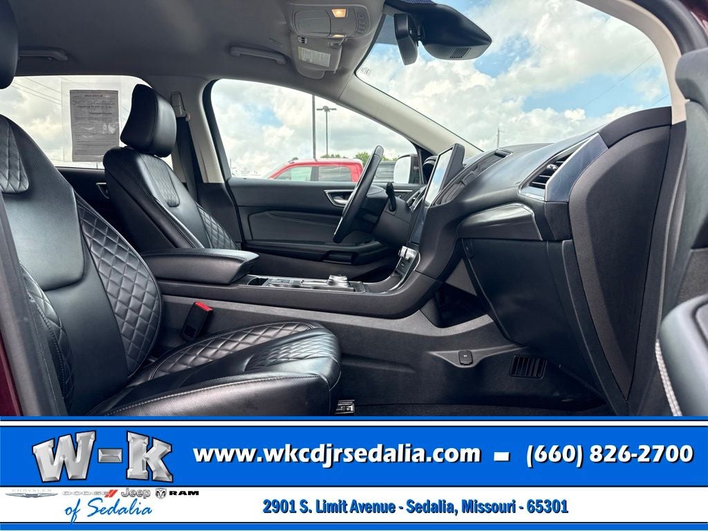 2024 Ford Edge Titanium