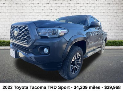 2023 Toyota Tacoma TRD Sport V6