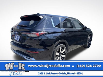 2025 Mitsubishi Outlander SE