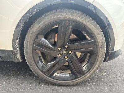 2023 Land Rover Discovery HSE R-Dynamic