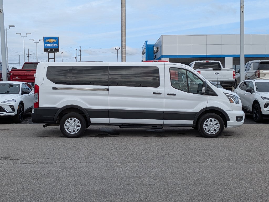 2023 Ford Transit Passenger Wagon XL
