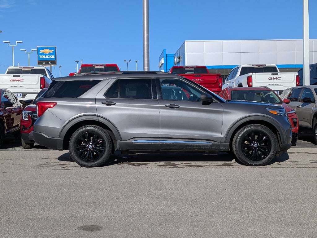 2022 Ford Explorer XLT