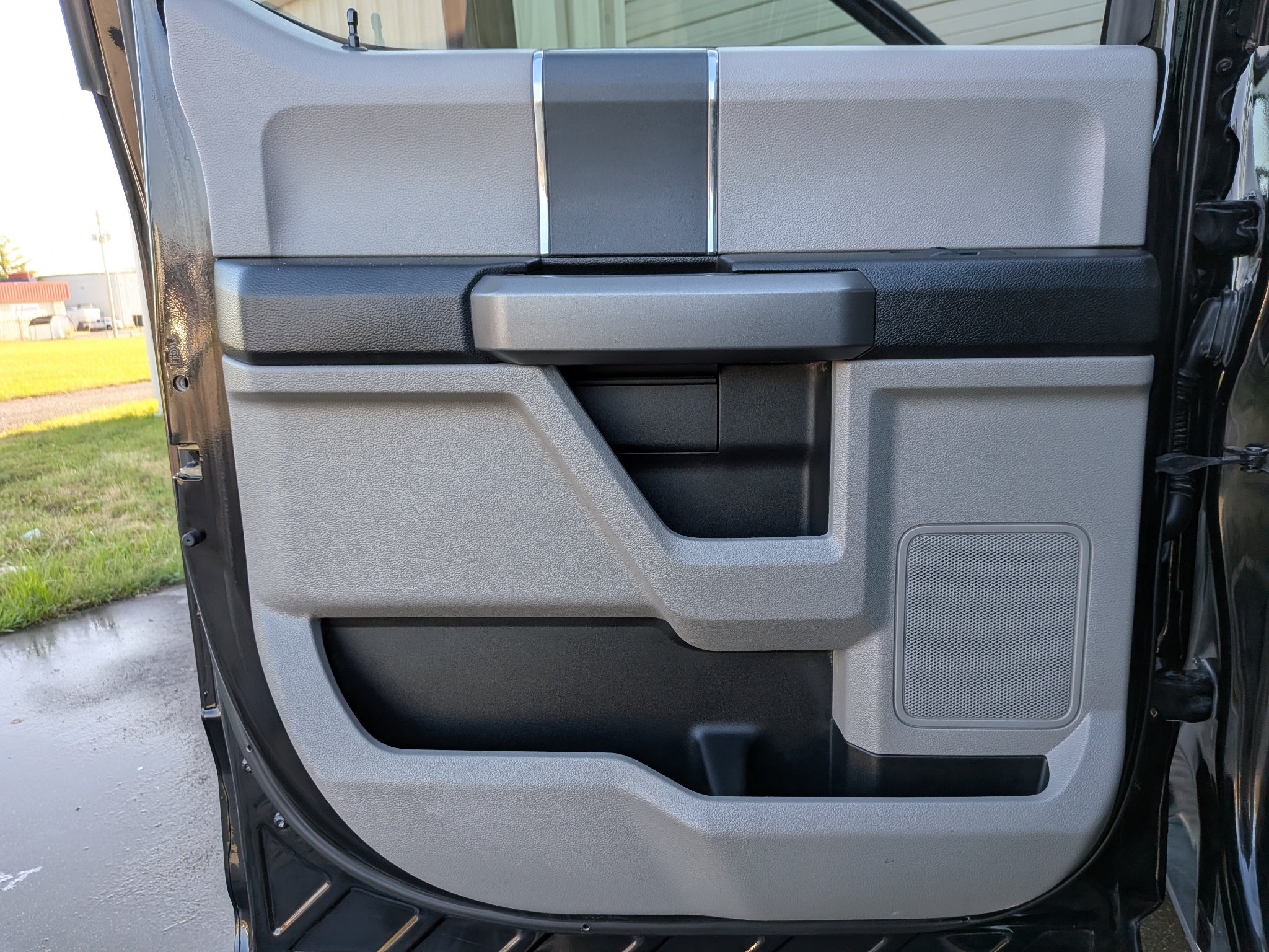 2017 Ford Super Duty F-350 SRW Platinum