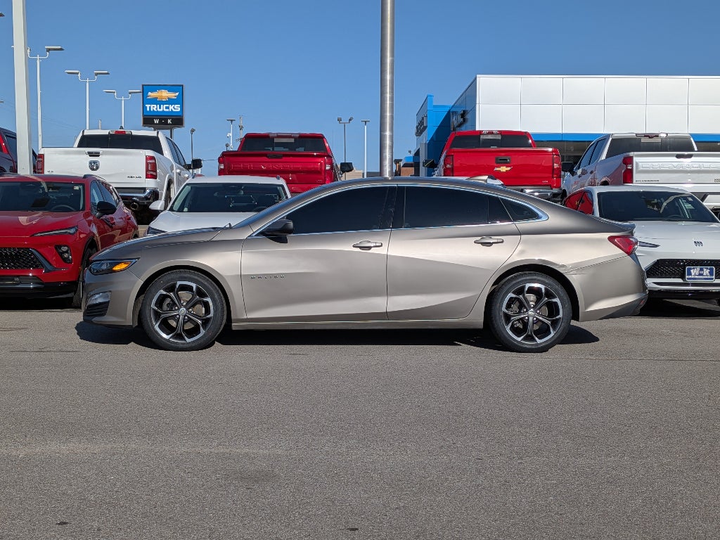 2022 Chevrolet Malibu LT