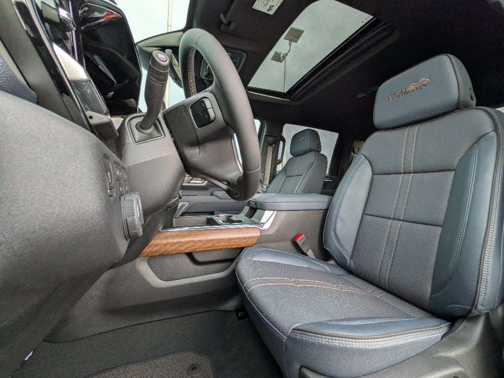 2026 Chevrolet Silverado 2500 HD High Country - Photo 10