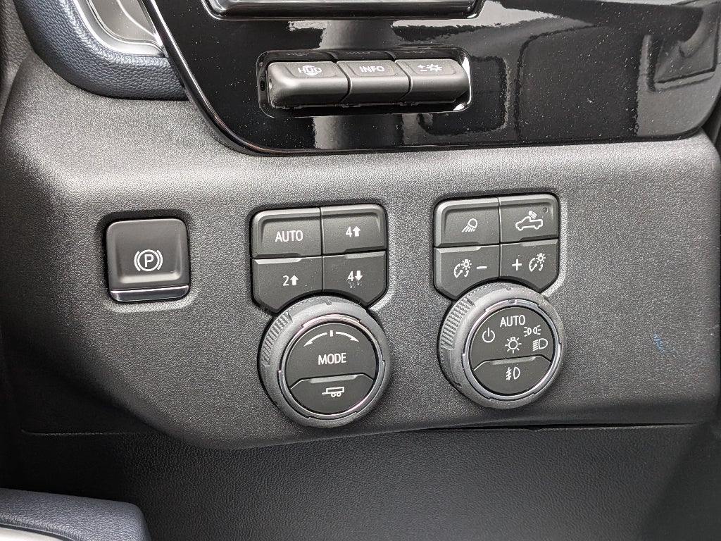 2026 Chevrolet Silverado 2500 HD High Country - Photo 20
