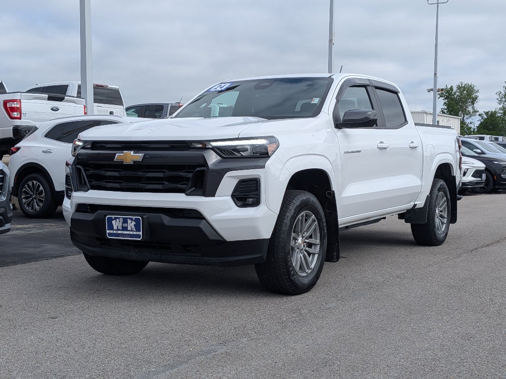 2024 Chevrolet Colorado LT
