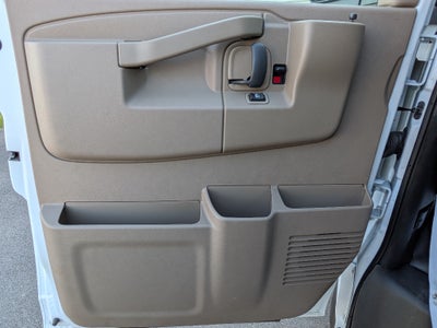 2025 Chevrolet Express Cargo WT