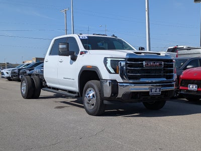 2026 GMC Sierra 3500 HD Chassis Cab SLE