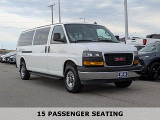 2023 GMC Savana Passenger 3500 LT