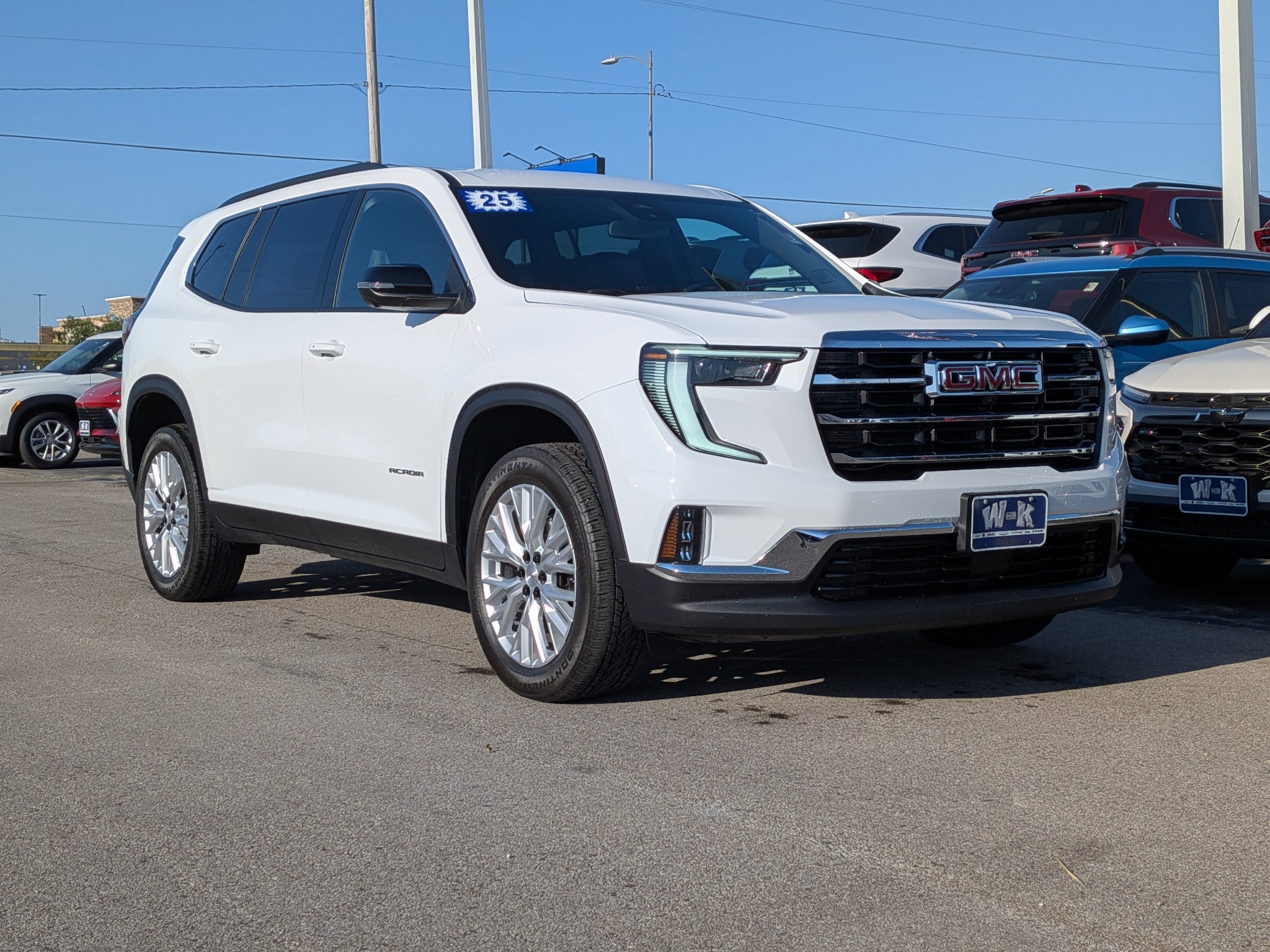2025 GMC Acadia Elevation